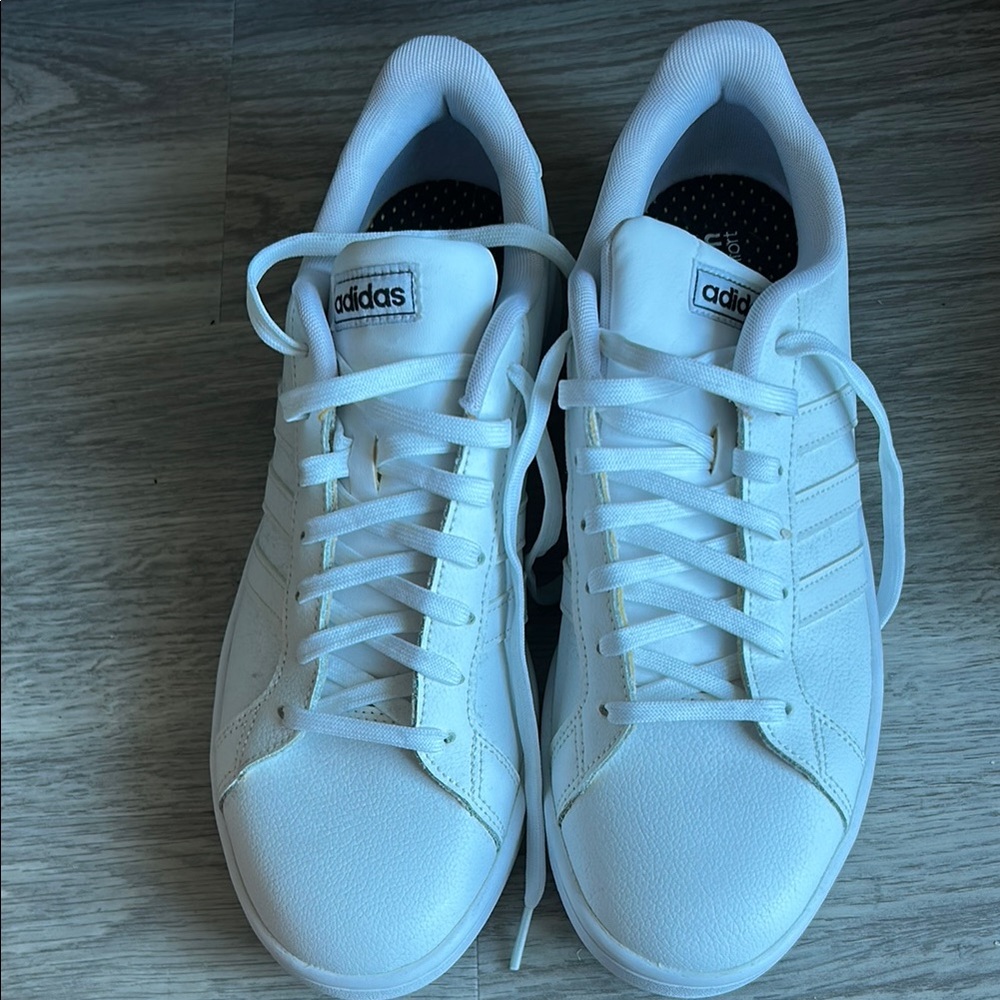 Adidas White Leather Sneakers Minimalist Design